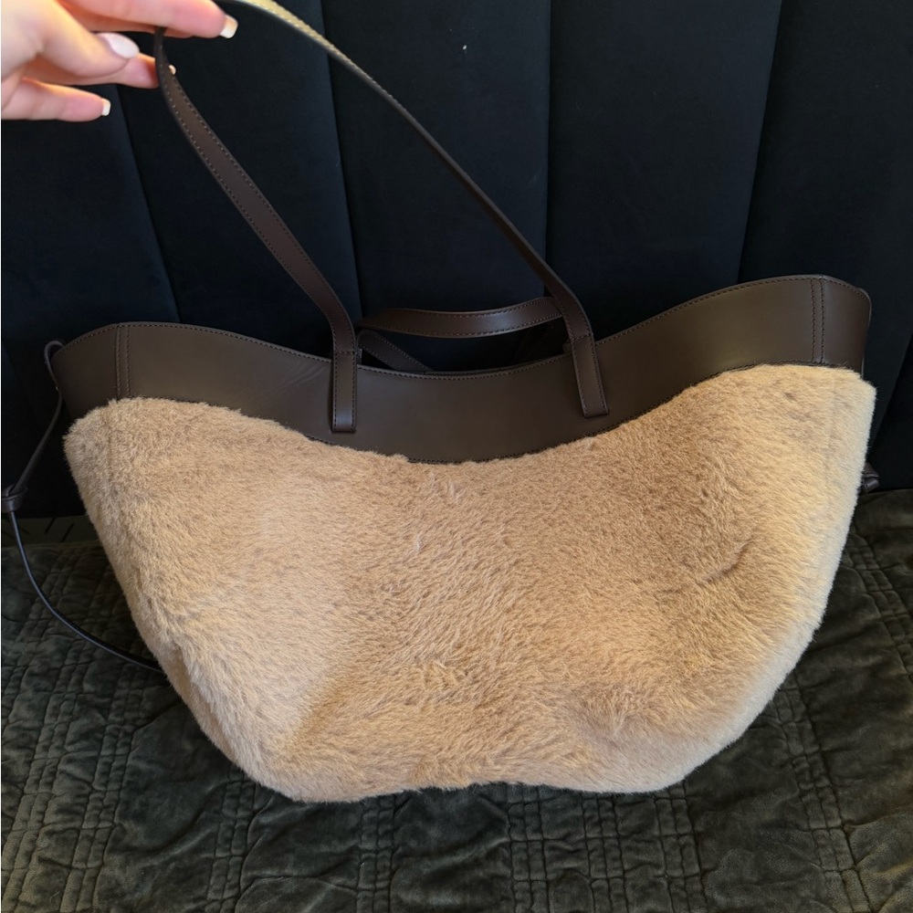 Polène Cyme Tote Bag in limited edition Alpaca - Picture 3 of 12